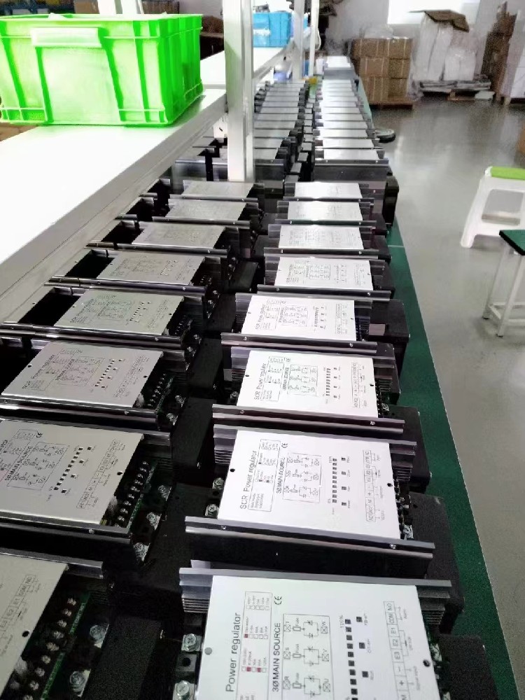 电力调整器对电机调快的优势体此刻哪些方面？