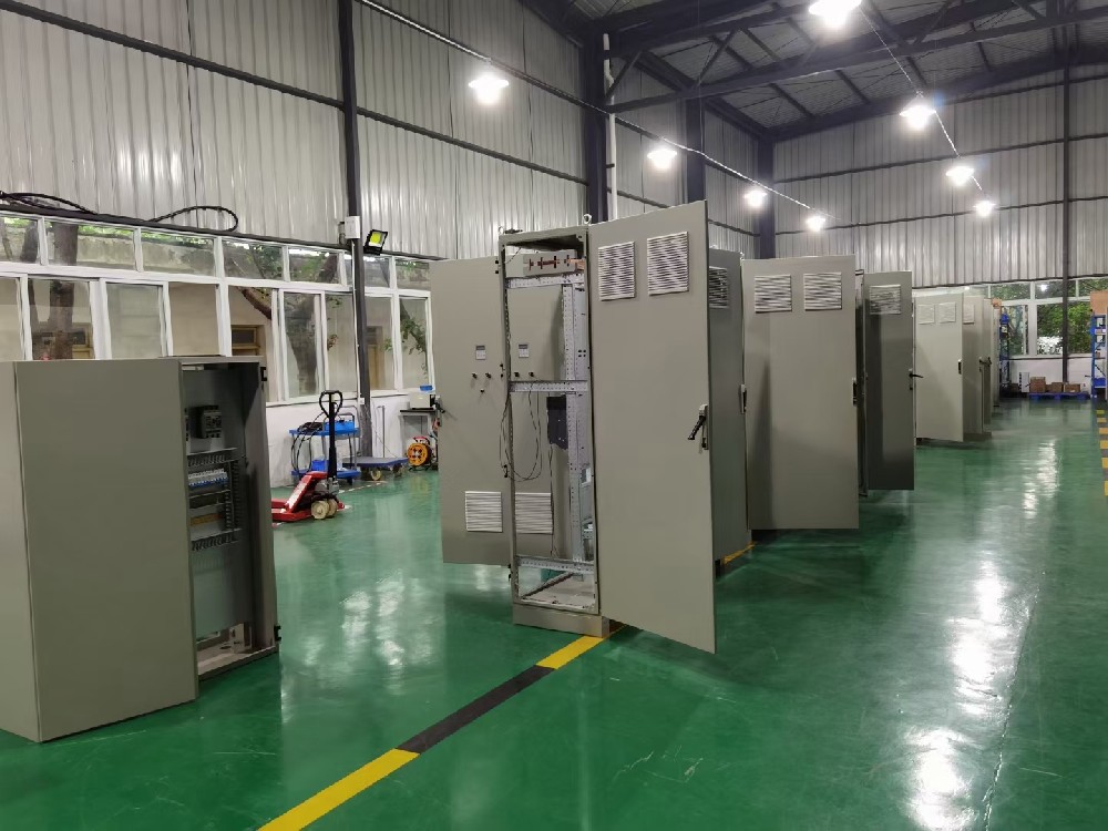 分歧海拔高度对电力调整器的散热和绝缘机能有怎么的影响？