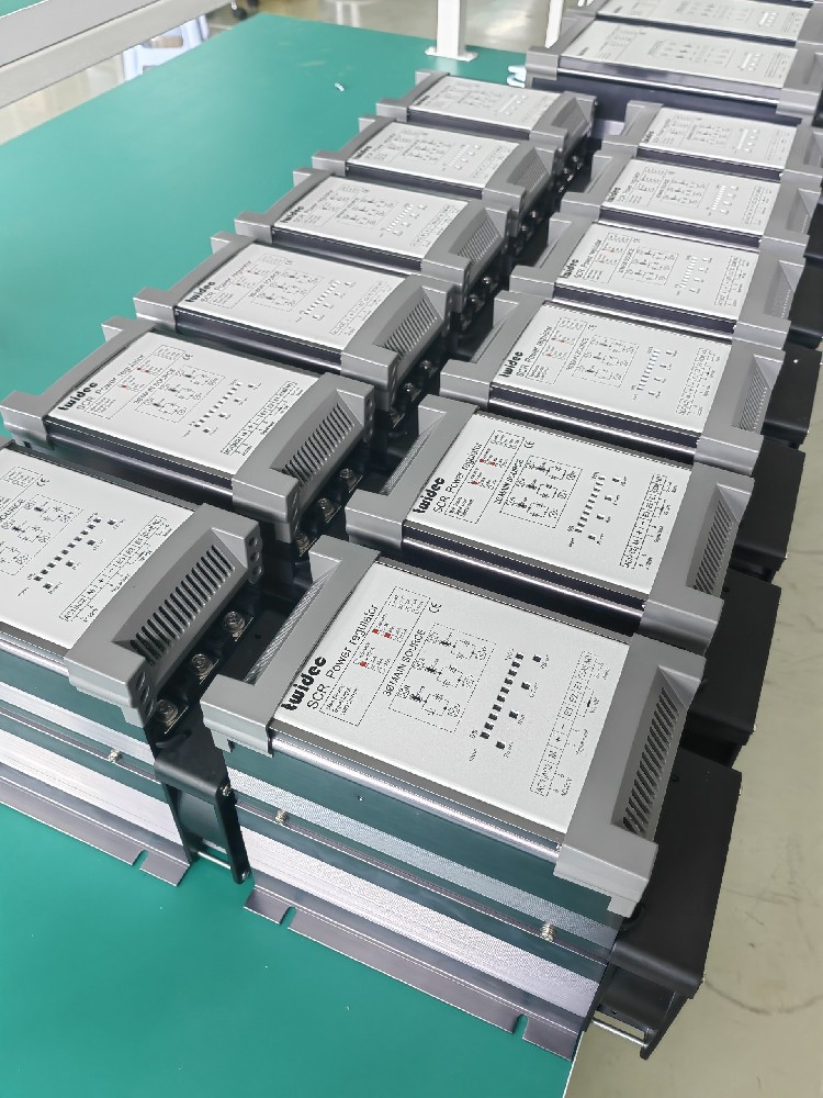 若何预防电力调整器触发？楣收?