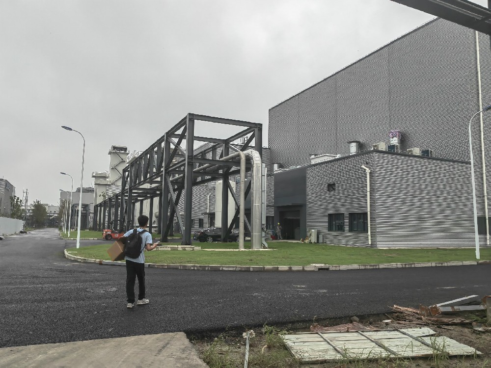 电力调整器在极端低温环境下，启动和运行会晤对哪些挑战？