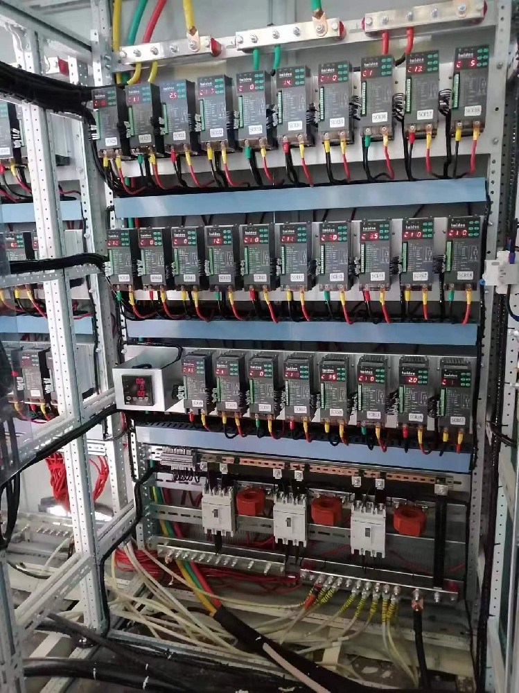 炸裂！不起眼的温控，竟藏着让工业设备产能暴涨 10 倍的奥秘